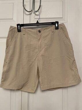 White Sierra THINK OUTSIDE Women’s Nylon High Waisted Shorts with Pockets Size 8